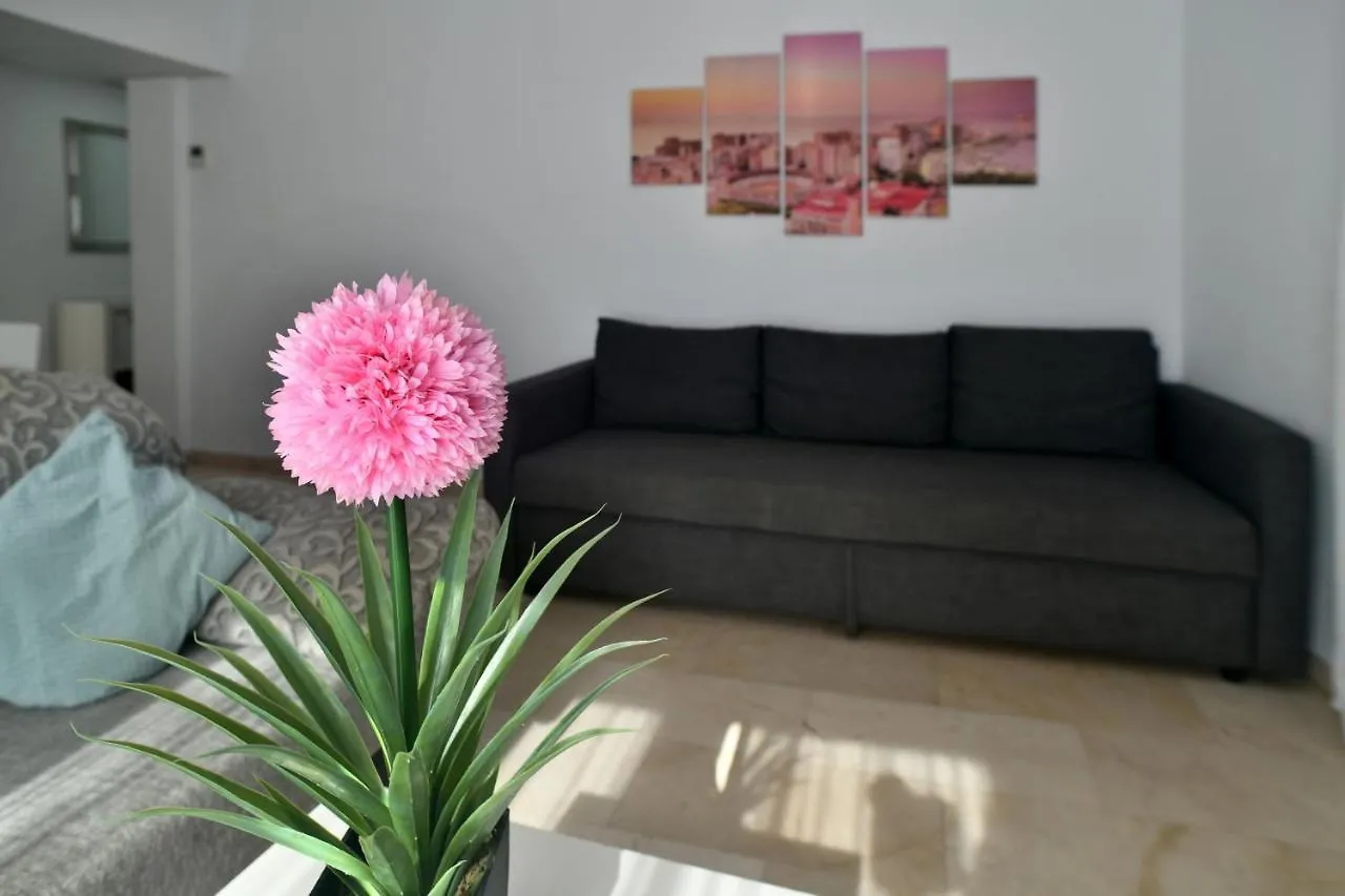 Wonderstays Apartamentos Morgan Malaga 0*,  Spain