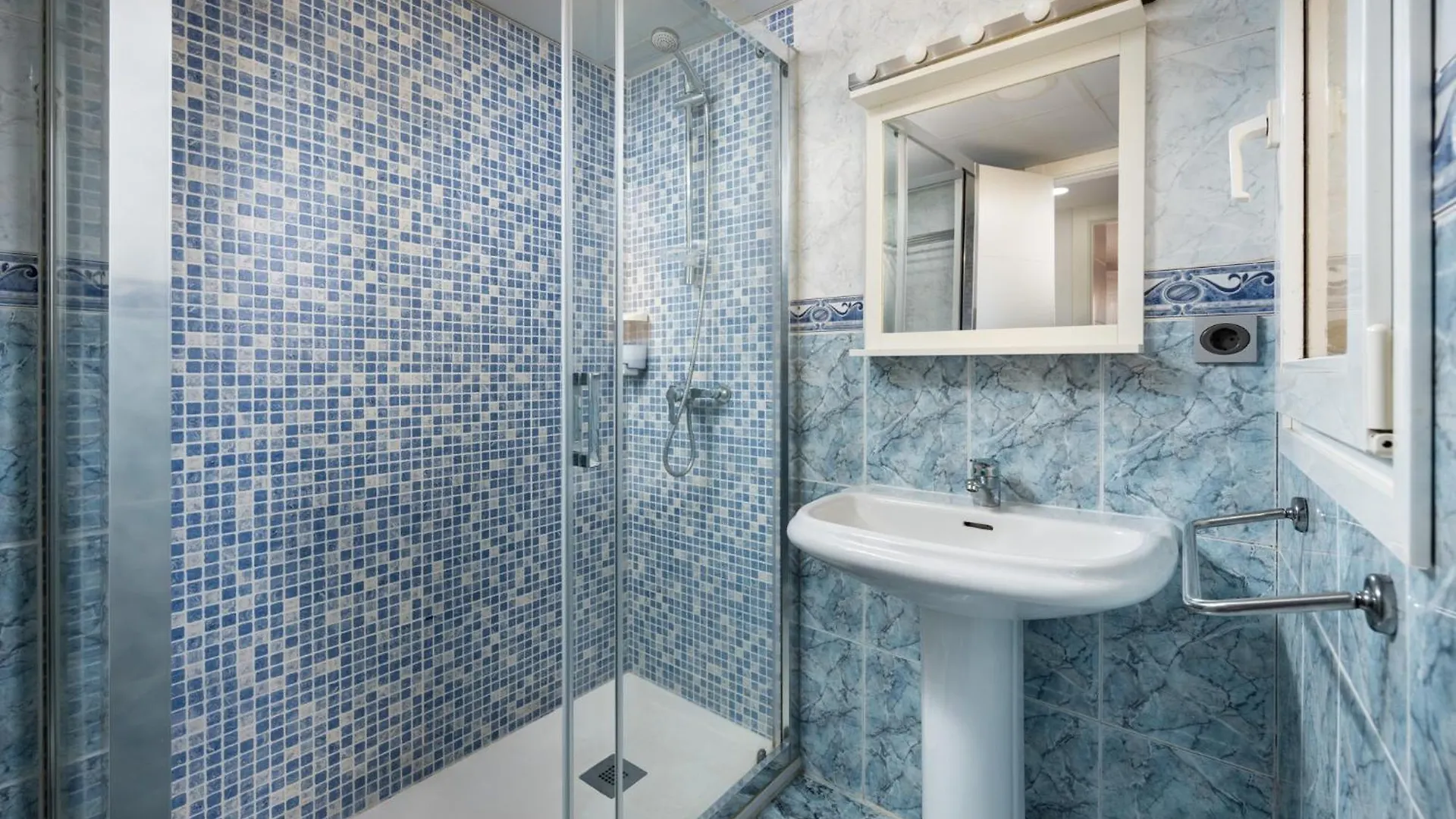 Wonderstays Apartamentos Morgan Malaga Apartment