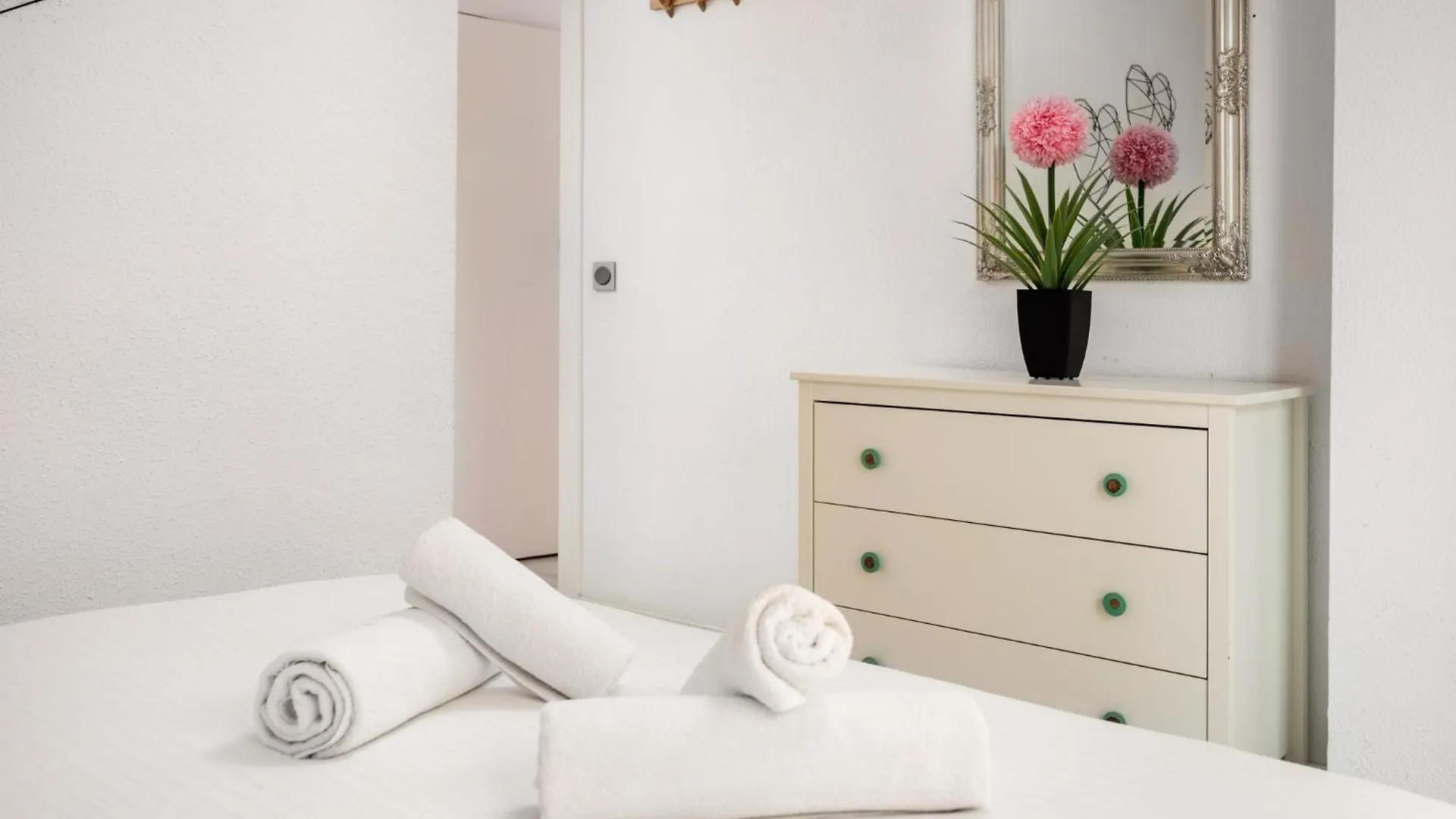 Wonderstays Apartamentos Morgan Malaga 0*,